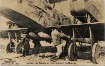 Armeros germanos fijan las bombas en un bombardero pesado Gotha, tal como indica esta añeja estampa